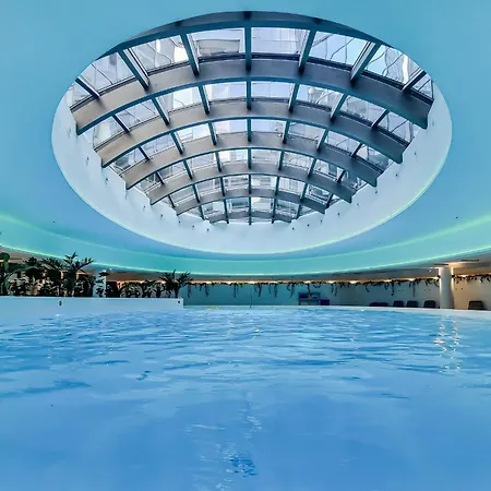 Ans Hanza Tower No 701 - Swimming Pool, Sauna, Jacuzzi, Viewing Terrace Appartement *
