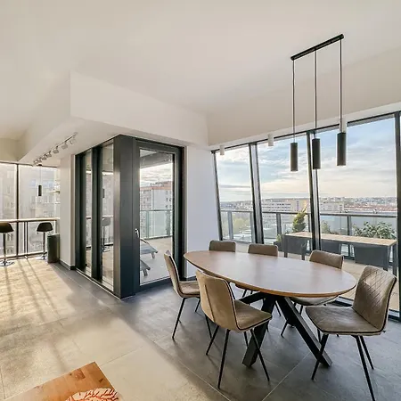 Апартаменты Ans Hanza Tower No 701 - Swimming Pool, Sauna, Jacuzzi, Viewing Terrace